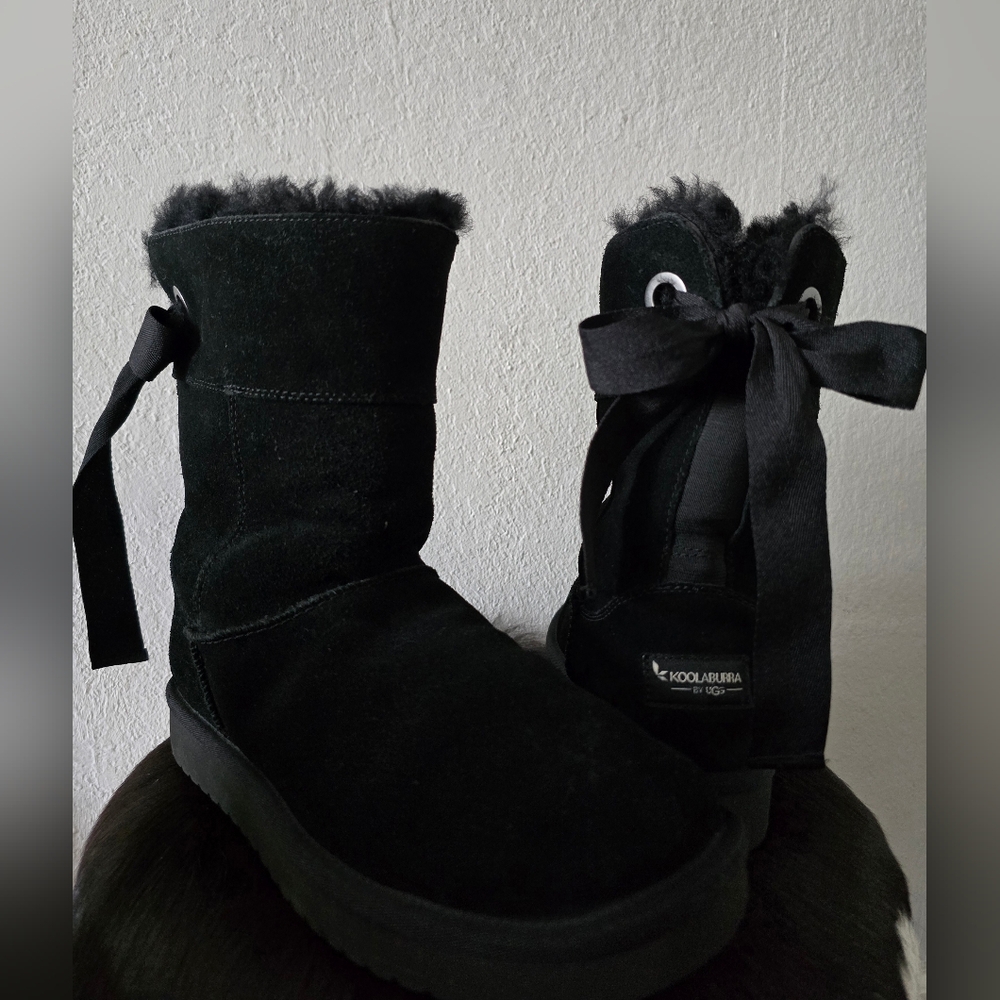 Koolaburra by UGG Andrah Short Winter Boots Womens Size 9